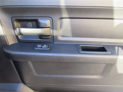 Used 2016 RAM 2500 Tradesman w/ Popular Equipment Group image 16