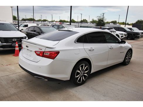 Used 2024 Chevrolet Malibu RS FWD image 8