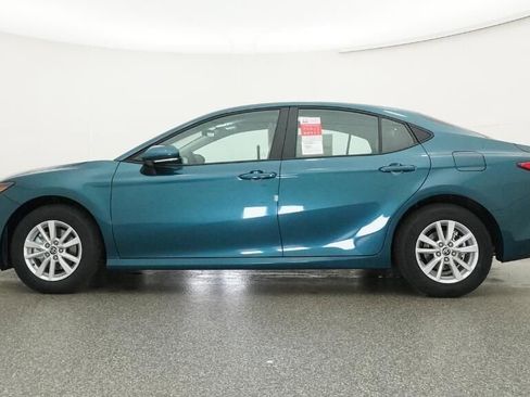 New 2026 Toyota Camry LE image 19