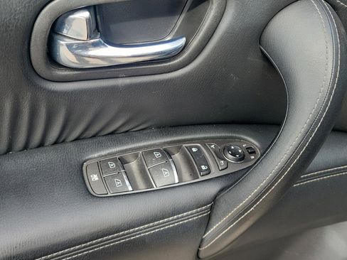Used 2019 Nissan Armada SL w/ Premium Package AWD/4WD image 17