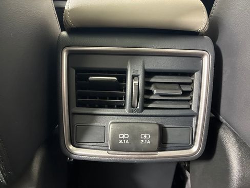 Certified 2023 Subaru Forester Limited image 29