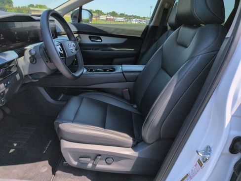 Certified 2025 Nissan Murano SL AWD/4WD image 15