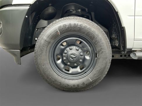 New 2025 RAM 2500 Tradesman image 15