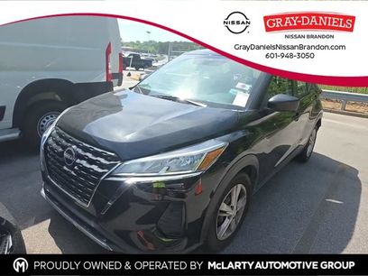 Used 2022 Nissan Kicks S