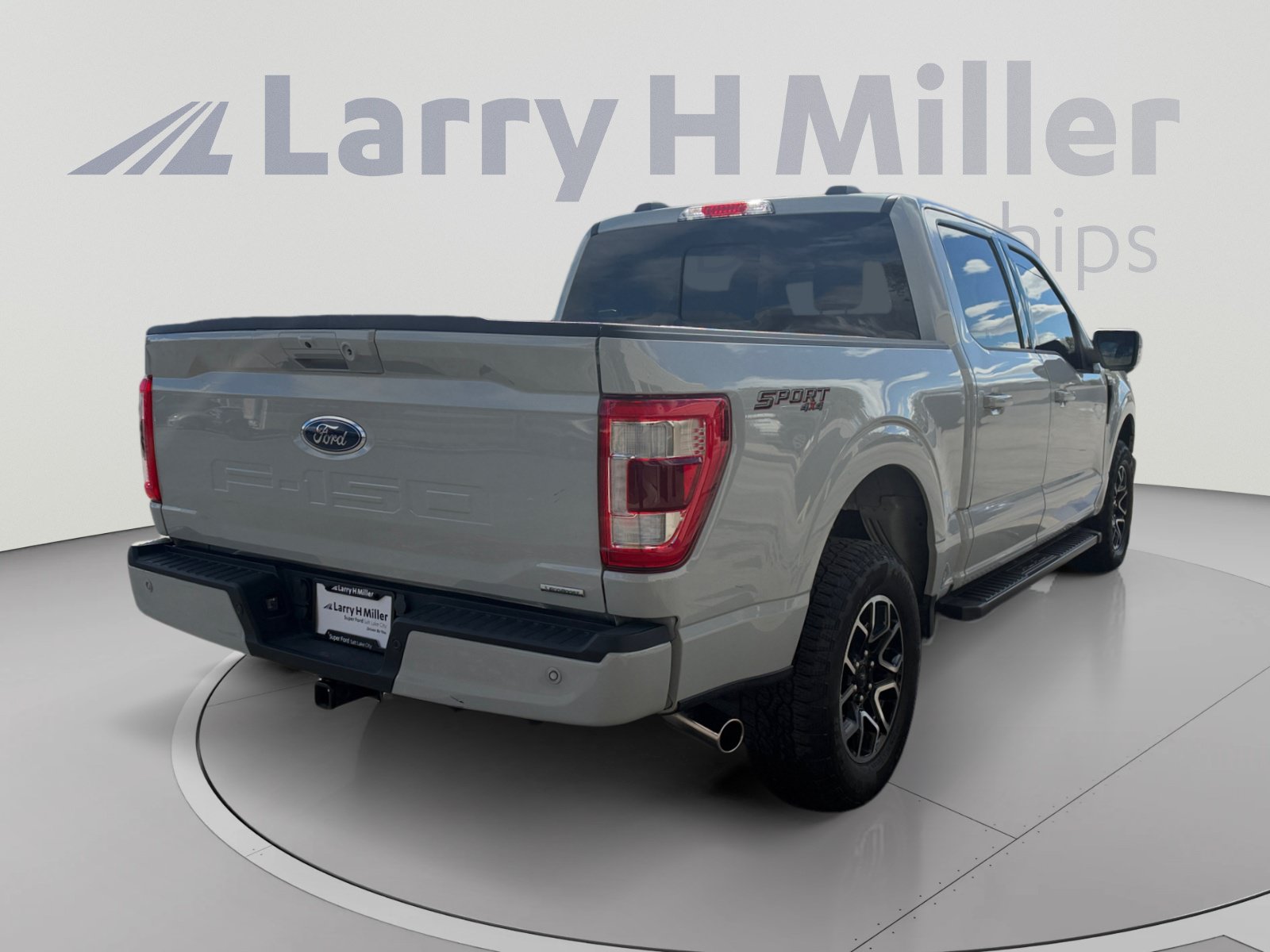 Used 2023 Ford F150 Lariat AWD/4WD image 5