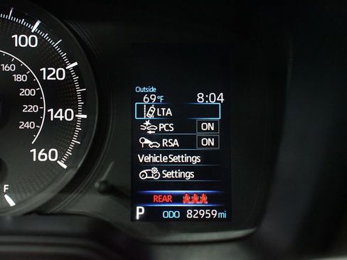 Used 2021 Toyota Corolla L image 16