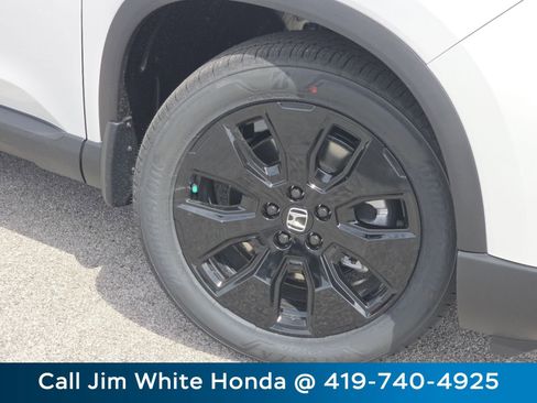 New 2026 Honda Pilot Black Edition image 13