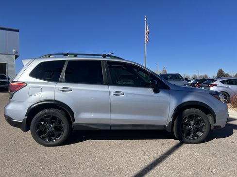 Used 2018 Subaru Forester 2.5i Premium image 10