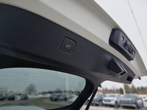 New 2026 Buick Envista Avenir image 30