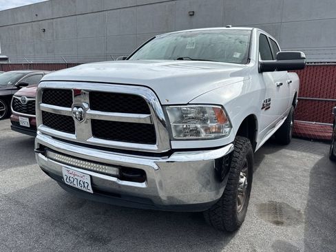 Used 2017 RAM 3500 SLT AWD/4WD image 7