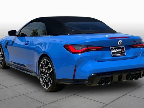 Used 2022 BMW M4 xDrive Competition w/ M Carbon Exterior Package AWD/4WD image 11