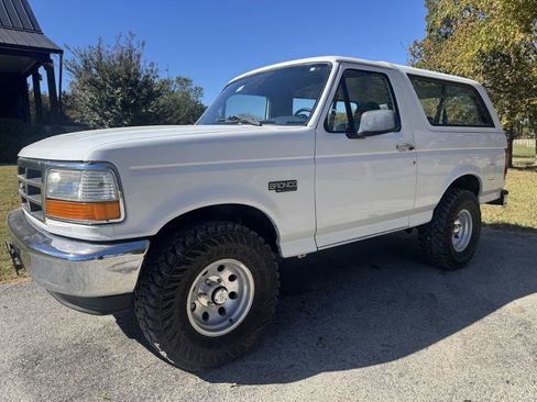Used 1995 Ford Bronco XL image 6