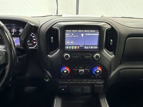 Used 2021 GMC Sierra 2500 AT4 w/ Gooseneck/5TH Wheel Package AWD/4WD image 29