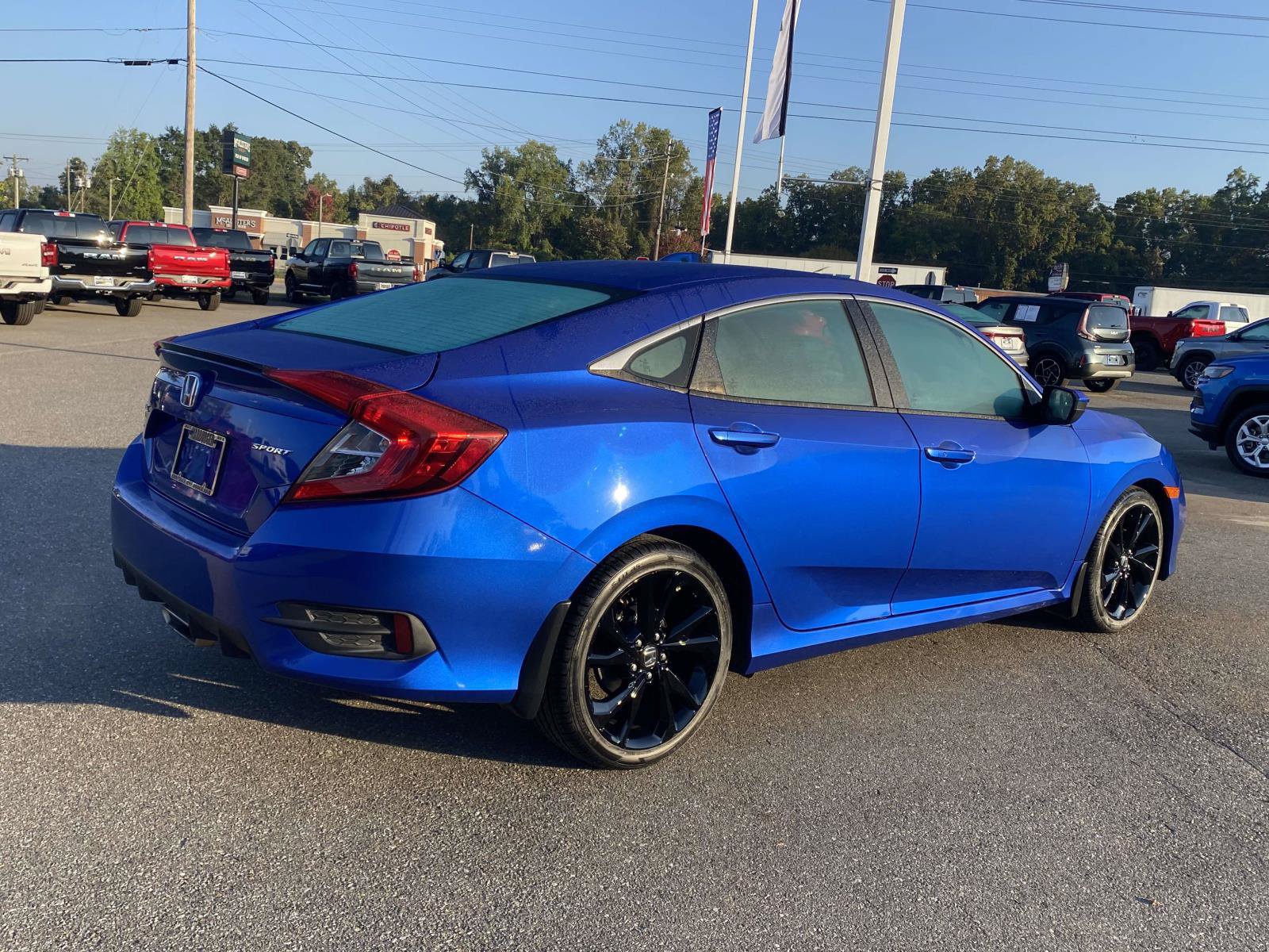 Used 2019 Honda Civic Sport image 9