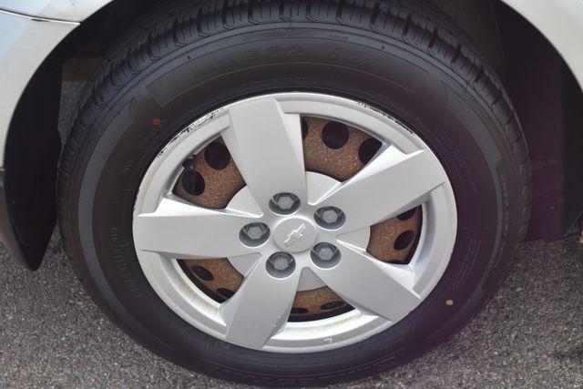 Used 2014 Chevrolet Sonic LS FWD image 35