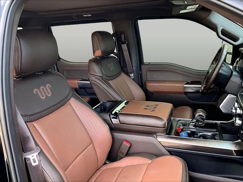 Used 2025 Ford F150 King Ranch w/ FX4 Off-Road Package AWD/4WD image 9