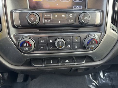 Used 2019 Chevrolet Silverado 1500 LT w/ All Star Edition image 9