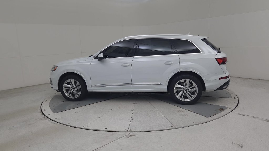 Used 2021 Audi Q7 2.0T Premium w/ Convenience Package AWD/4WD image 9
