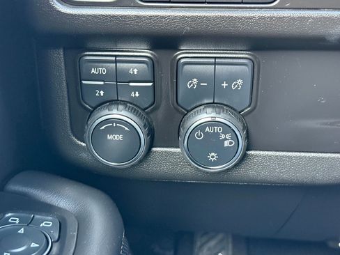 Certified 2024 Chevrolet Tahoe Premier image 41