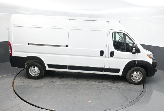 Used 2026 RAM ProMaster 2500 w/ Convenience Group FWD image 27