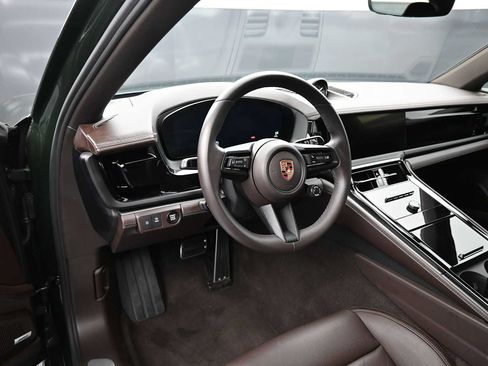 New 2026 Porsche Panamera RWD image 4