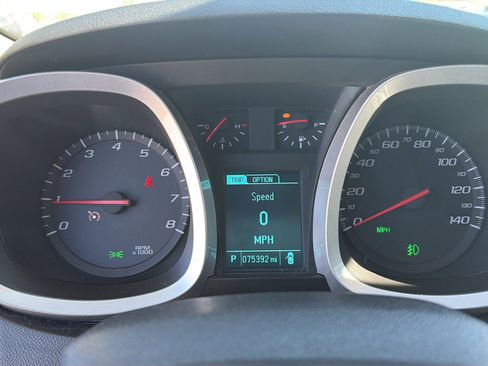 Used 2016 Chevrolet Equinox LTZ w/ Enhanced Convenience Package FWD image 10