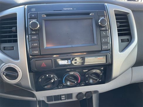 Used 2013 Toyota Tacoma 4x4 Double Cab image 18