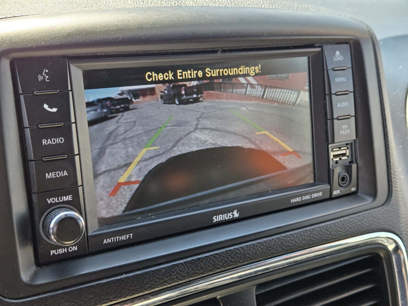 Used 2020 Dodge Grand Caravan SXT FWD image 19