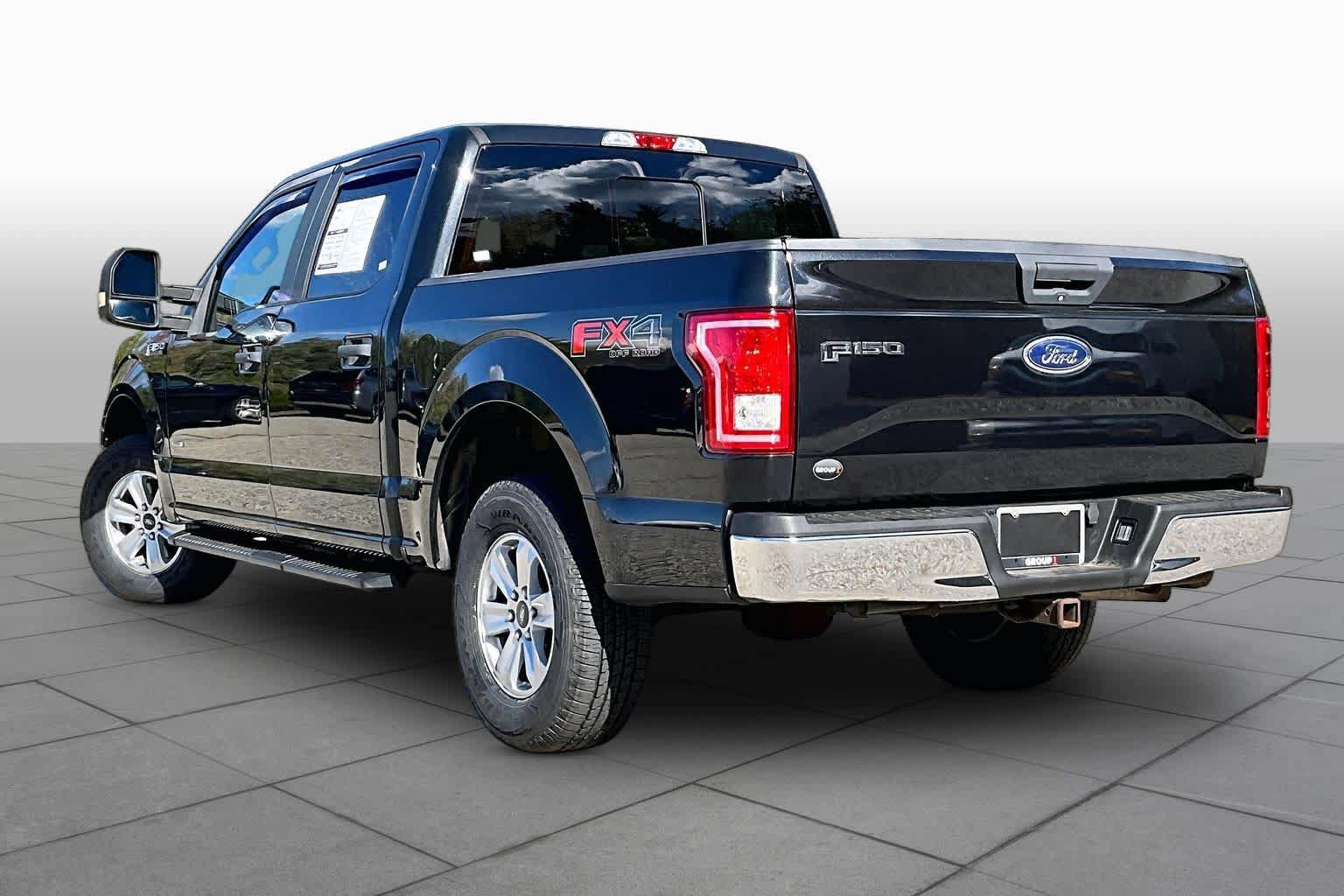Used 2015 Ford F150 XL w/ Equipment Group 101A Mid AWD/4WD image 12