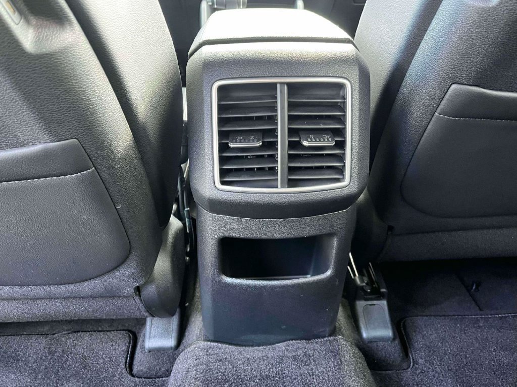 Used 2025 Kia Sportage X-Line AWD/4WD image 4