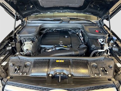 Certified 2023 Mercedes-Benz GLE 350 4MATIC w/ 3rd Row Seat Package image 33