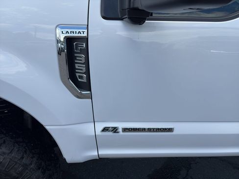 Used 2018 Ford F350 Lariat w/ Lariat Ultimate Package AWD/4WD image 9