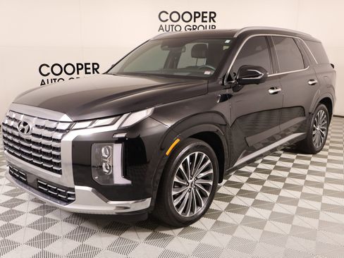 Used 2023 Hyundai Palisade Calligraphy image 11
