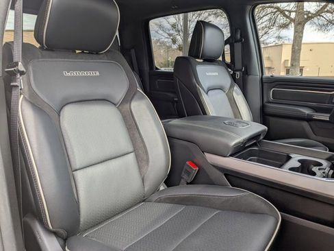 Used 2024 RAM 1500 Laramie image 20