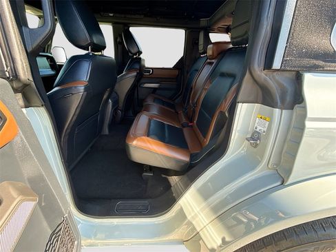 Used 2023 Ford Bronco Outer Banks image 24