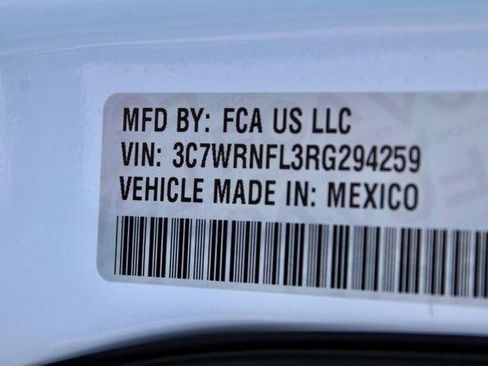 New 2024 RAM 5500 Tradesman w/ Chrome Appearance Group image 20