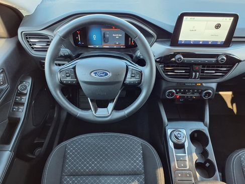 Certified 2023 Ford Escape Active image 6