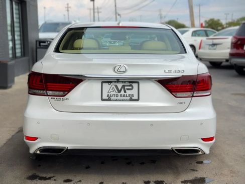 Used 2017 Lexus LS 460 AWD w/ Comfort Package image 4