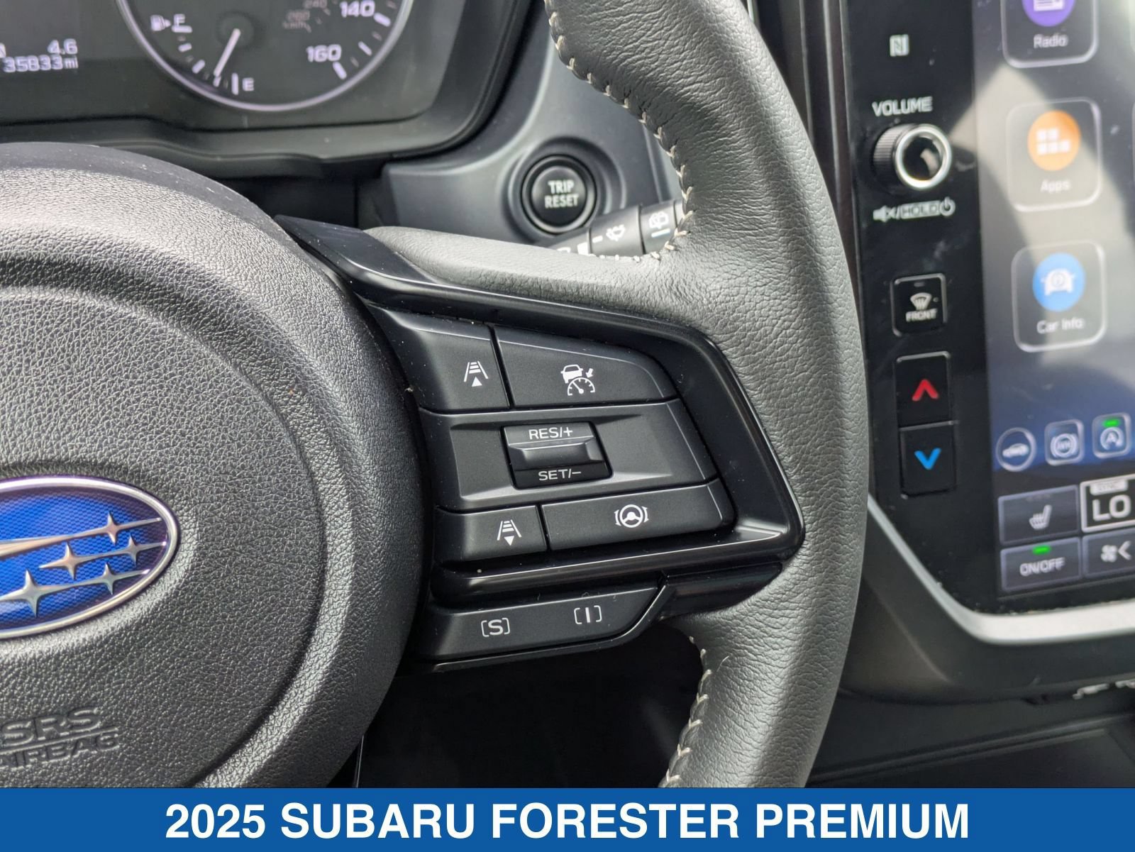 Certified 2025 Subaru Forester Premium AWD/4WD image 18