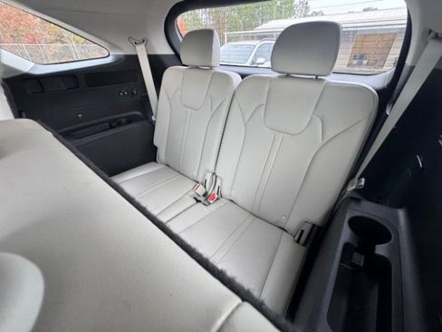 Used 2021 Kia Sorento EX w/ EX AWD X-Line Package image 18