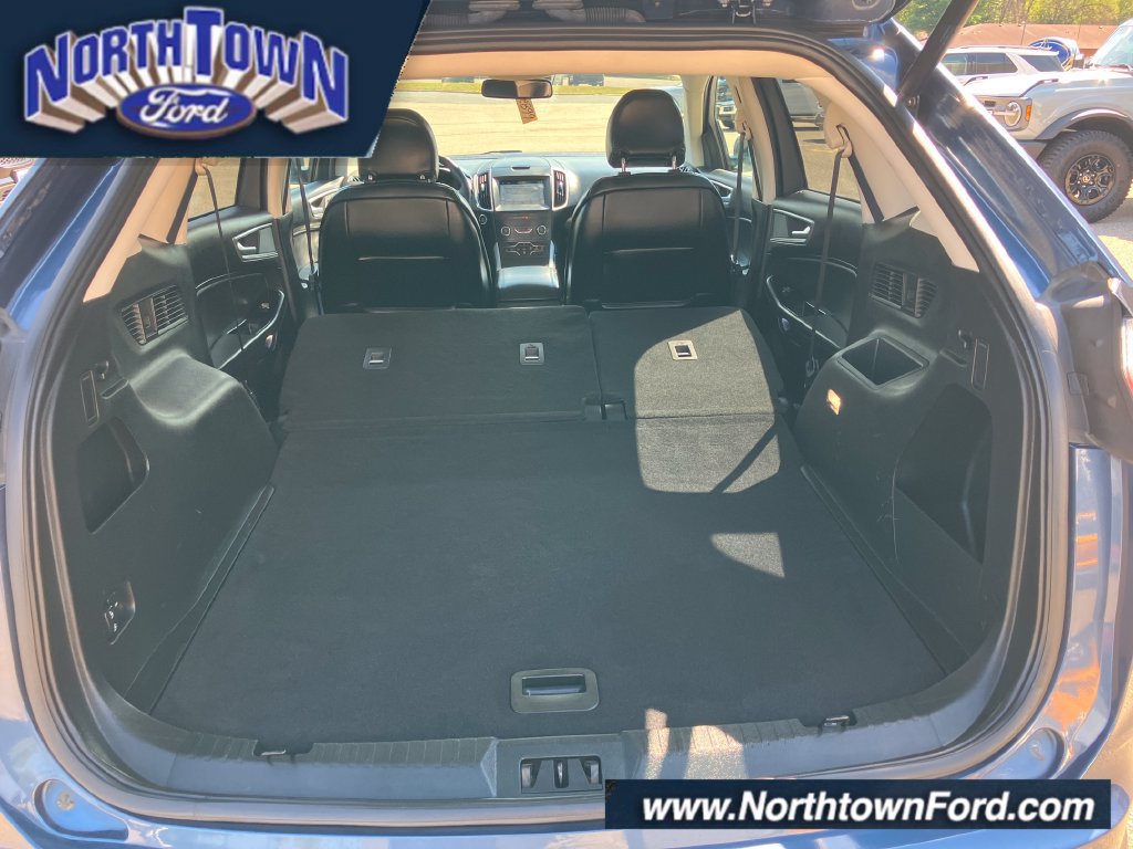 Used 2019 Ford Edge SEL w/ Equipment Group 201A AWD/4WD image 20
