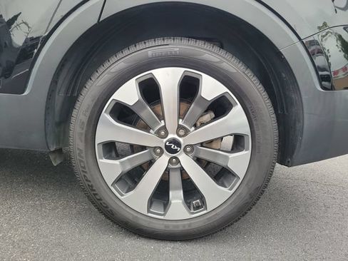Used 2022 Kia Telluride EX w/ EX Premium Package FWD image 7