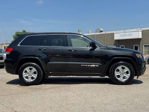 Used 2015 Jeep Grand Cherokee Laredo w/ Quick Order Package 23E RWD image 8