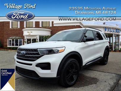 Certified 2023 Ford Explorer XLT w/ Class IV Trailer Tow Package