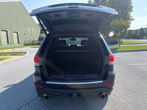 Used 2014 Jeep Grand Cherokee Limited w/ Luxury Group II AWD/4WD image 11