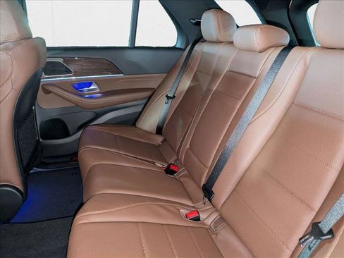 New 2026 Mercedes-Benz GLE 450 4MATIC image 18