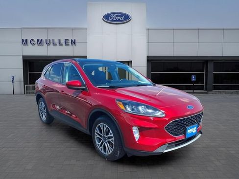 Certified 2021 Ford Escape SEL AWD/4WD image 3