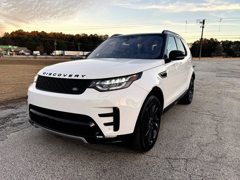 Used 2018 Land Rover Discovery HSE image 1