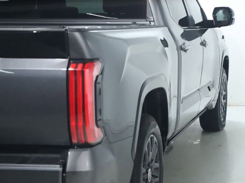 Used 2024 Toyota Tundra Platinum AWD/4WD image 48
