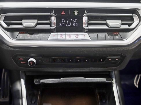 Used 2021 BMW 330i xDrive Sedan w/ M Sport Package image 27